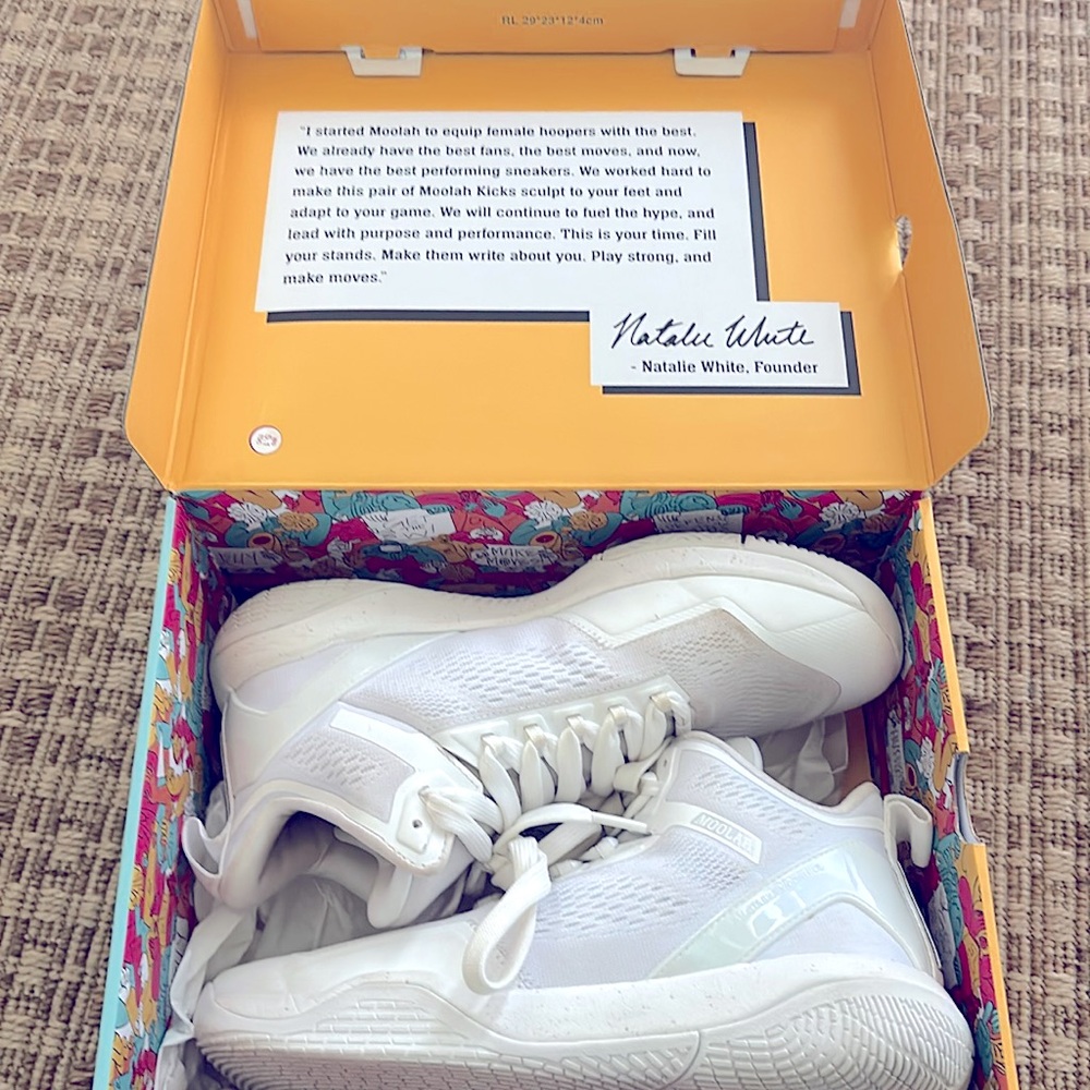 Moolah Neovolt Pro women’s basketball shoes.